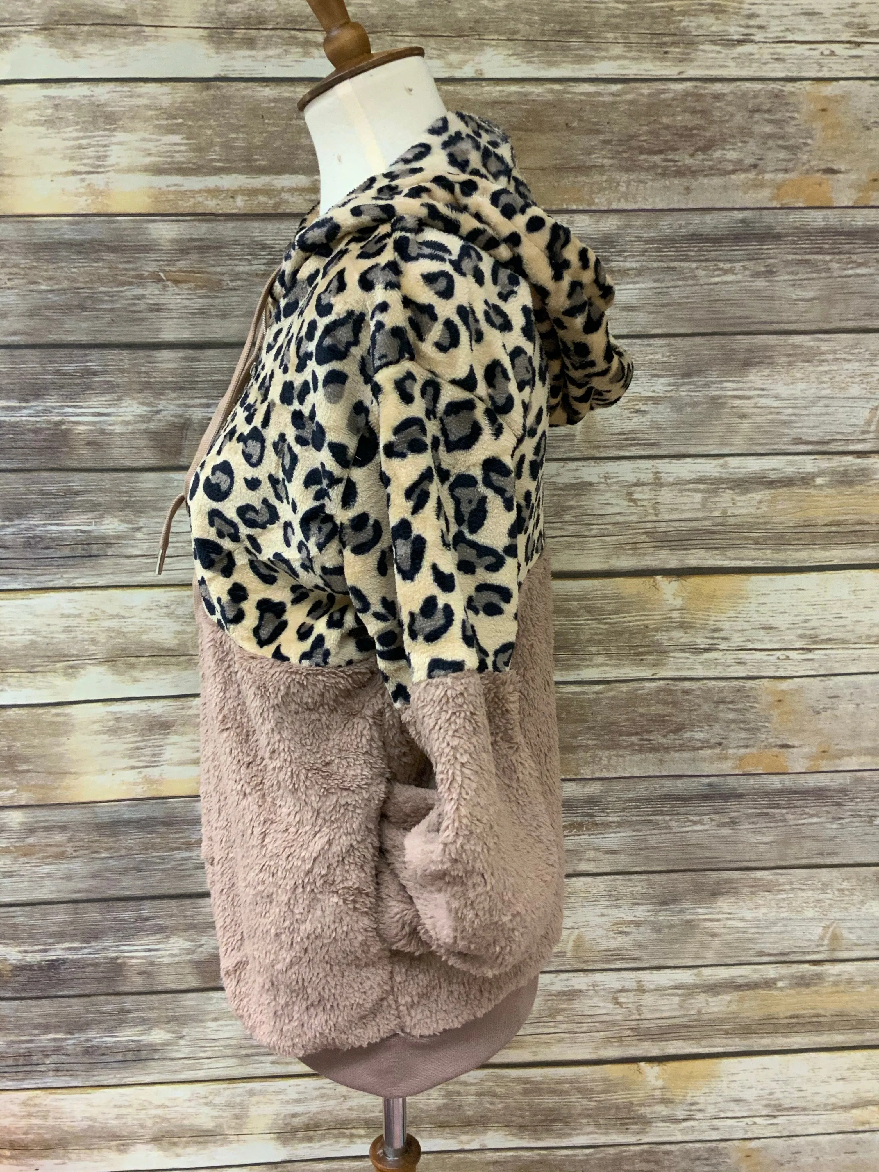 Leopard Soft Sherpa Hooded Pullover