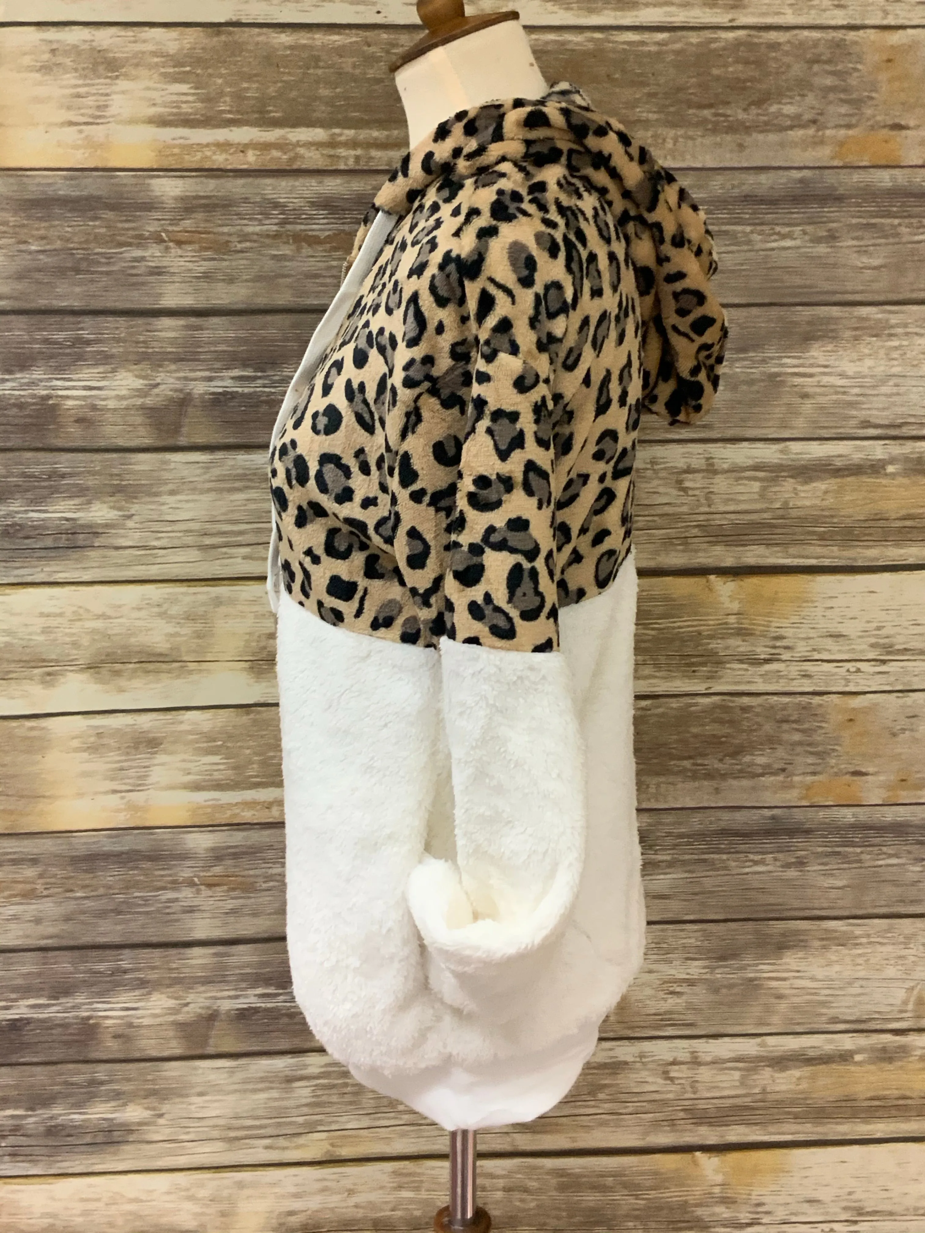 Leopard Soft Sherpa Hooded Pullover