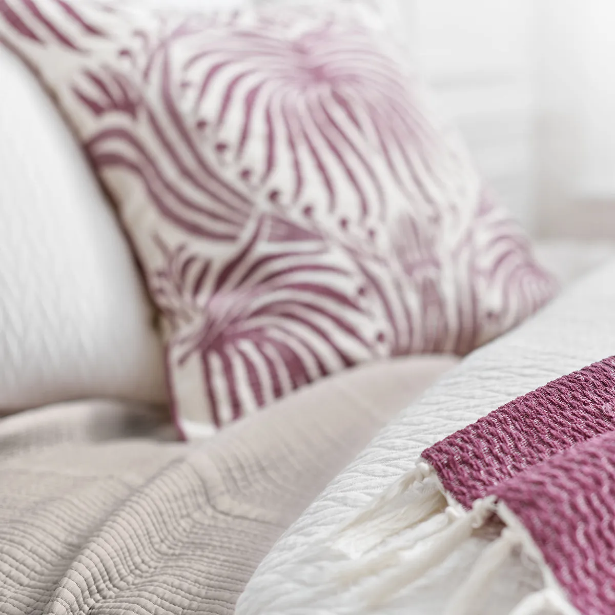 Nunzia Oyster Euro Sham