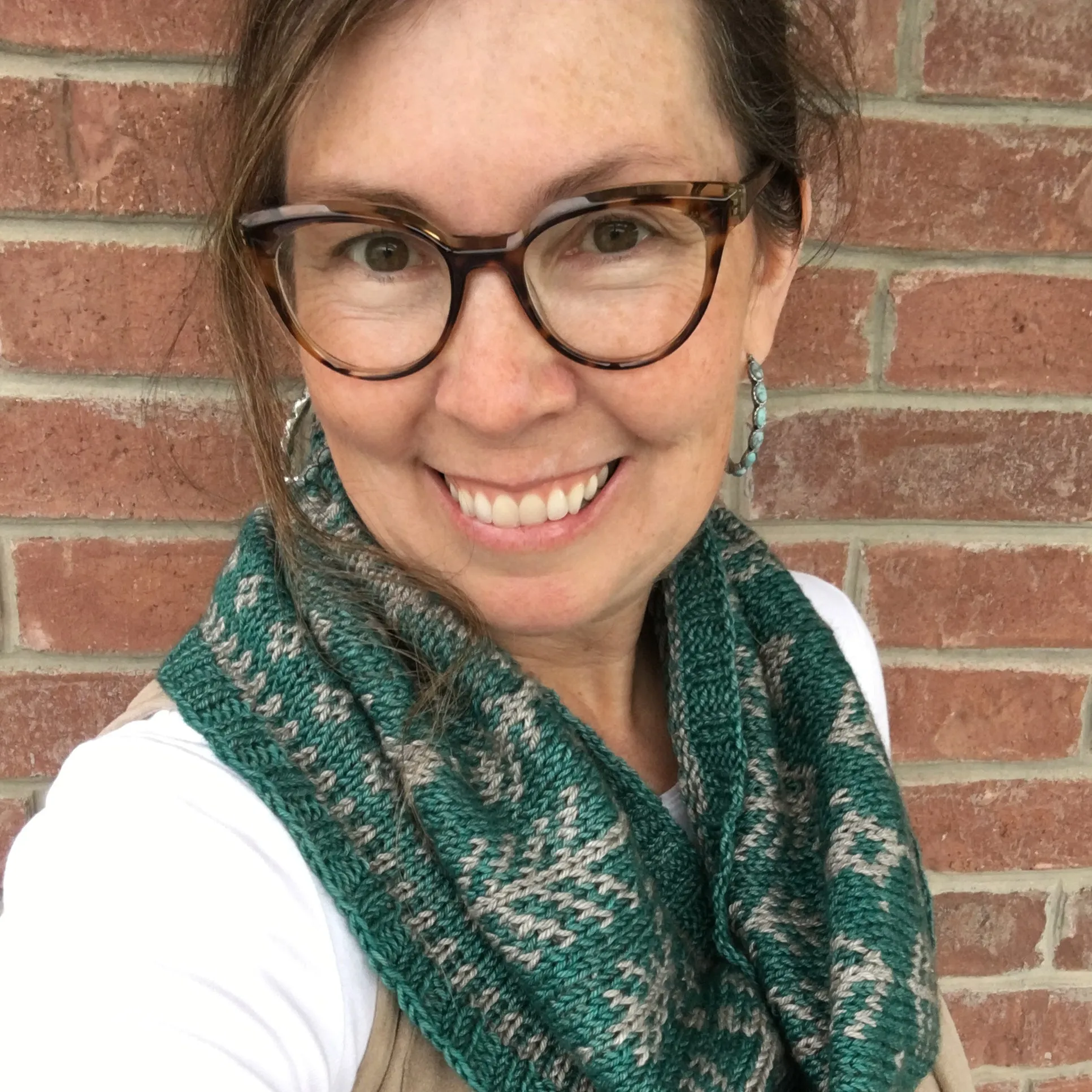 Sacred Peaks Cowl Kit in DK Yakity Yak