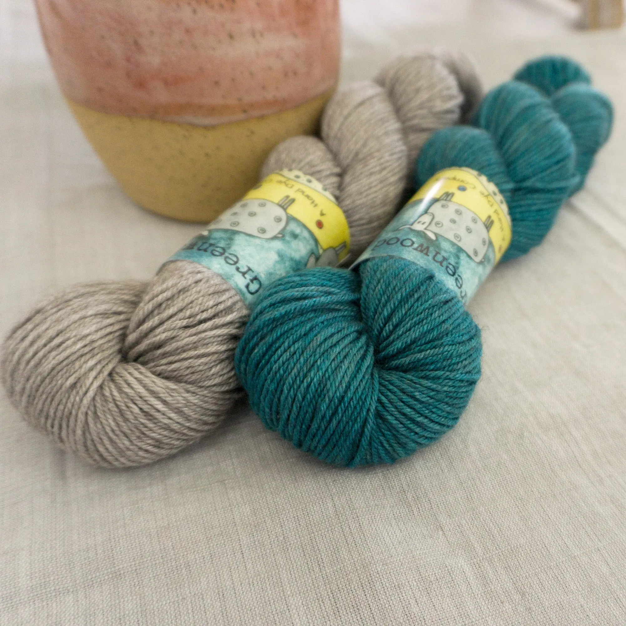 Sacred Peaks Cowl Kit in DK Yakity Yak
